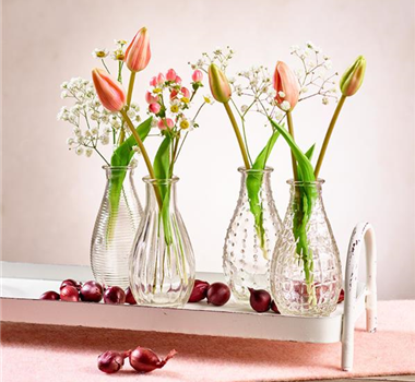 Schnittige Tischdekoration Schnittige Tischdekoration