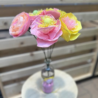 Kreativ-Workshop: Kreppblumen basteln