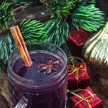 Stimmungsvoller Weihnachtsbaumverkauf
