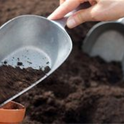 Compo-Gartenberatung & Bodenanalyse