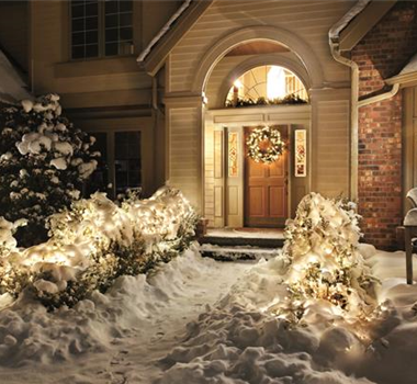 DRAUSSEN FUNKELT ES SEHR! DRAUSSEN FUNKELT ES SEHR!