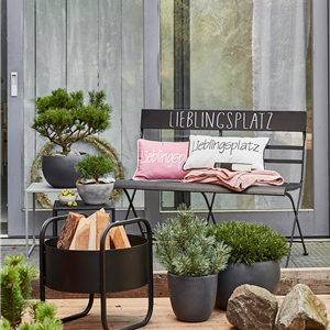 PFLEGELEICHTE SCHöNHEITEN FüR DIE DACHTERRASSE.